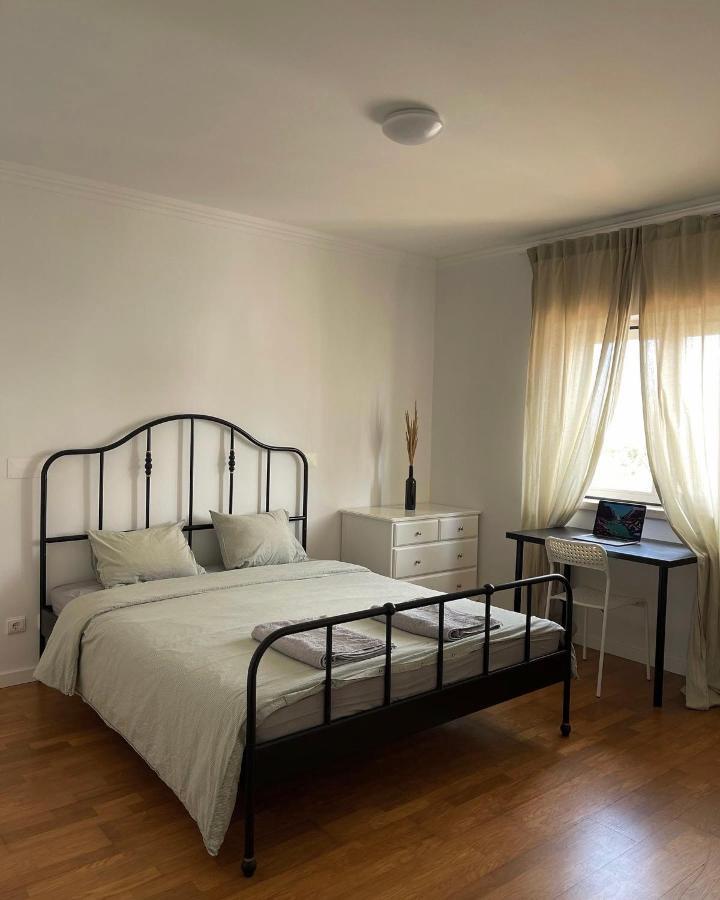 Fremdheim Bed and Breakfast Ericeira Eksteriør billede